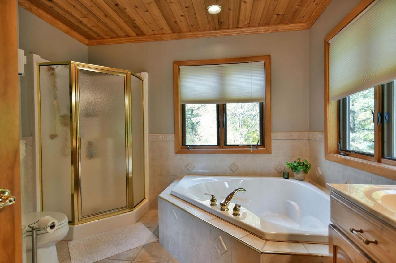 Majestic Moose Lodge Home Cable エクステリア 写真