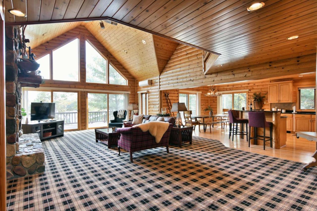 Majestic Moose Lodge Home Cable エクステリア 写真
